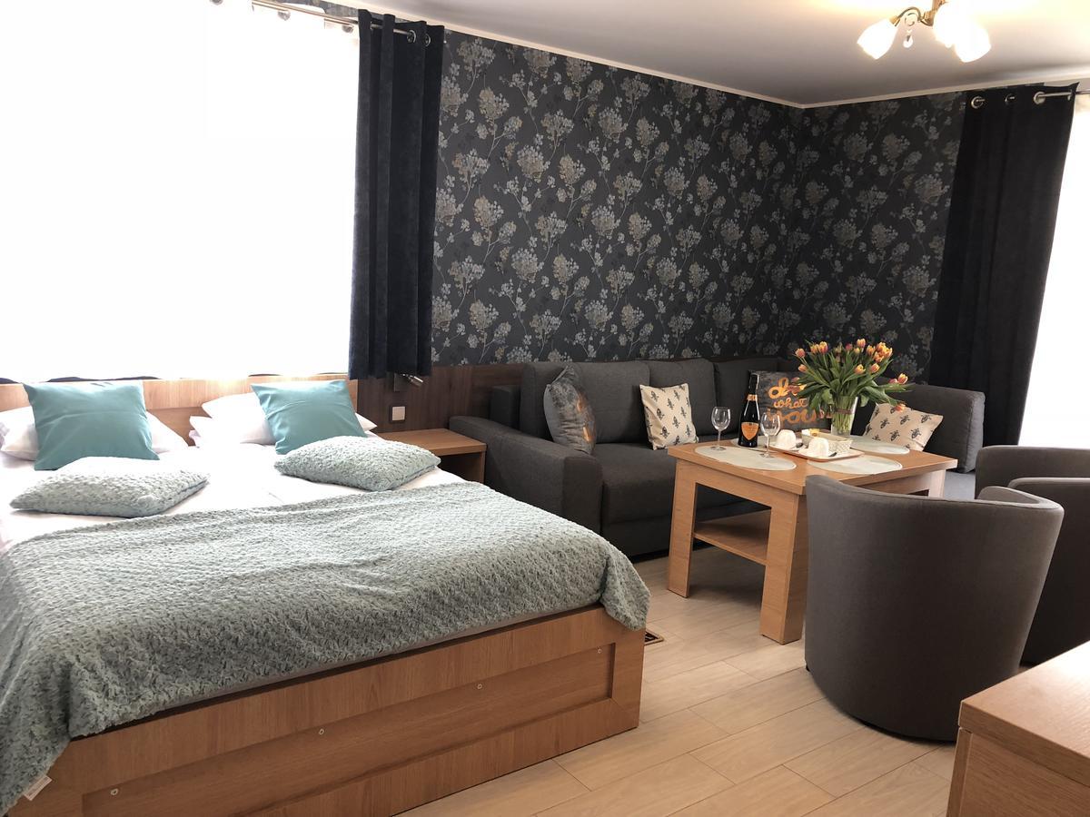 Comfort-24 Plus Słupca Exterior foto